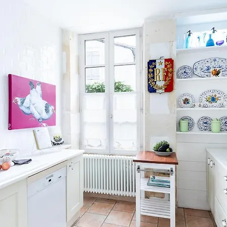 Saint-martin-de-re Sleeps 4